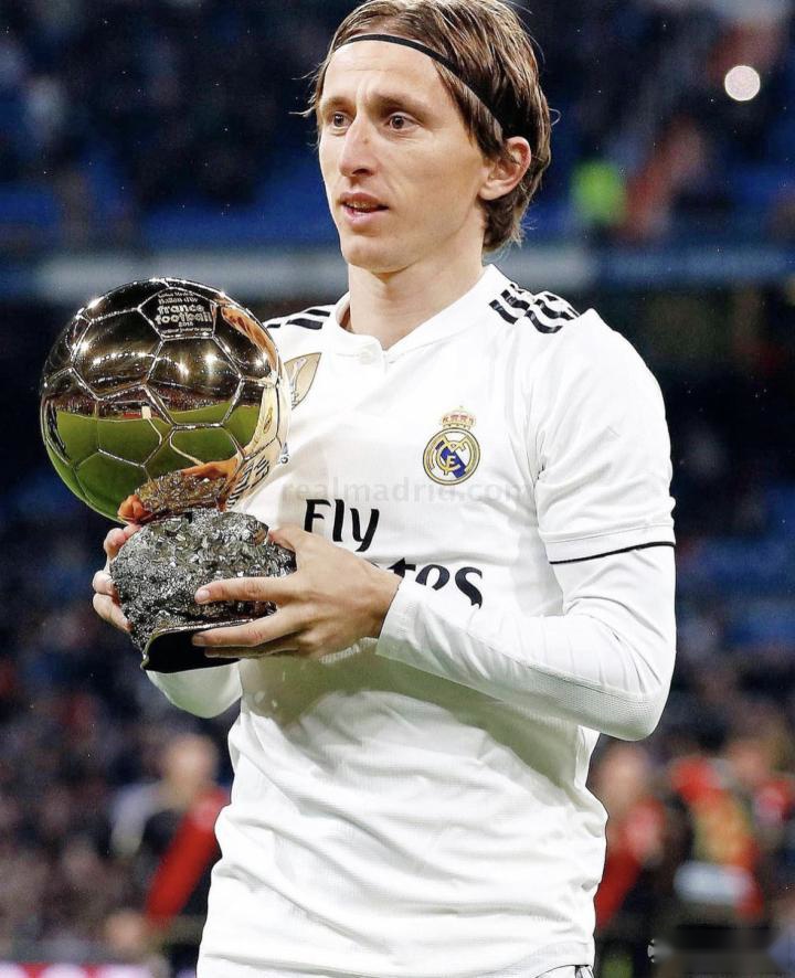 独行侠捡宝了！打了7场就成二当家 1招胜汤神抢首发