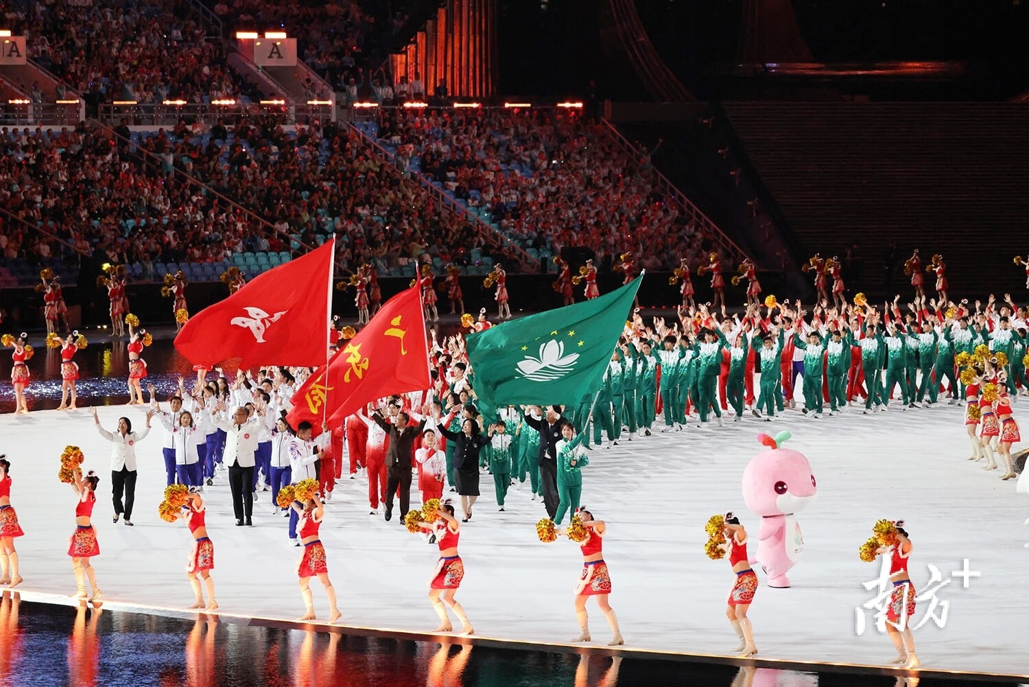 中国办赛，我们放心——专访国际体操联合会秘书长布尔潘尼＂